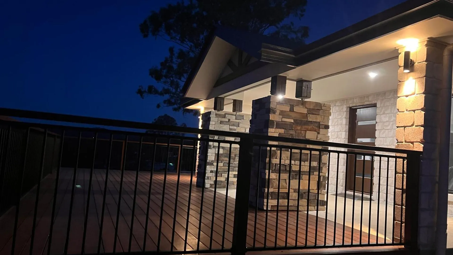 Holiday home Kooralbyn Valley View